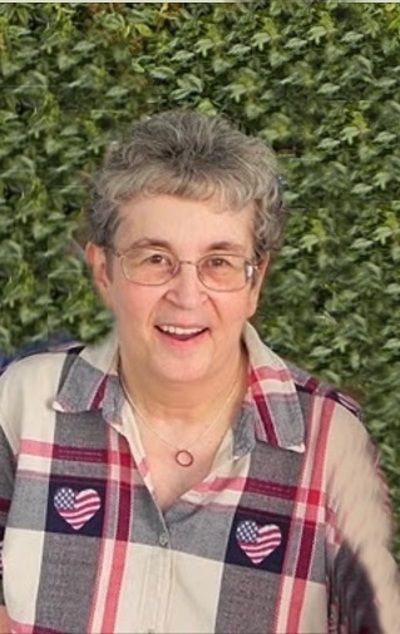 Joyce Ann Richardson Lowe free obit pic.jpg